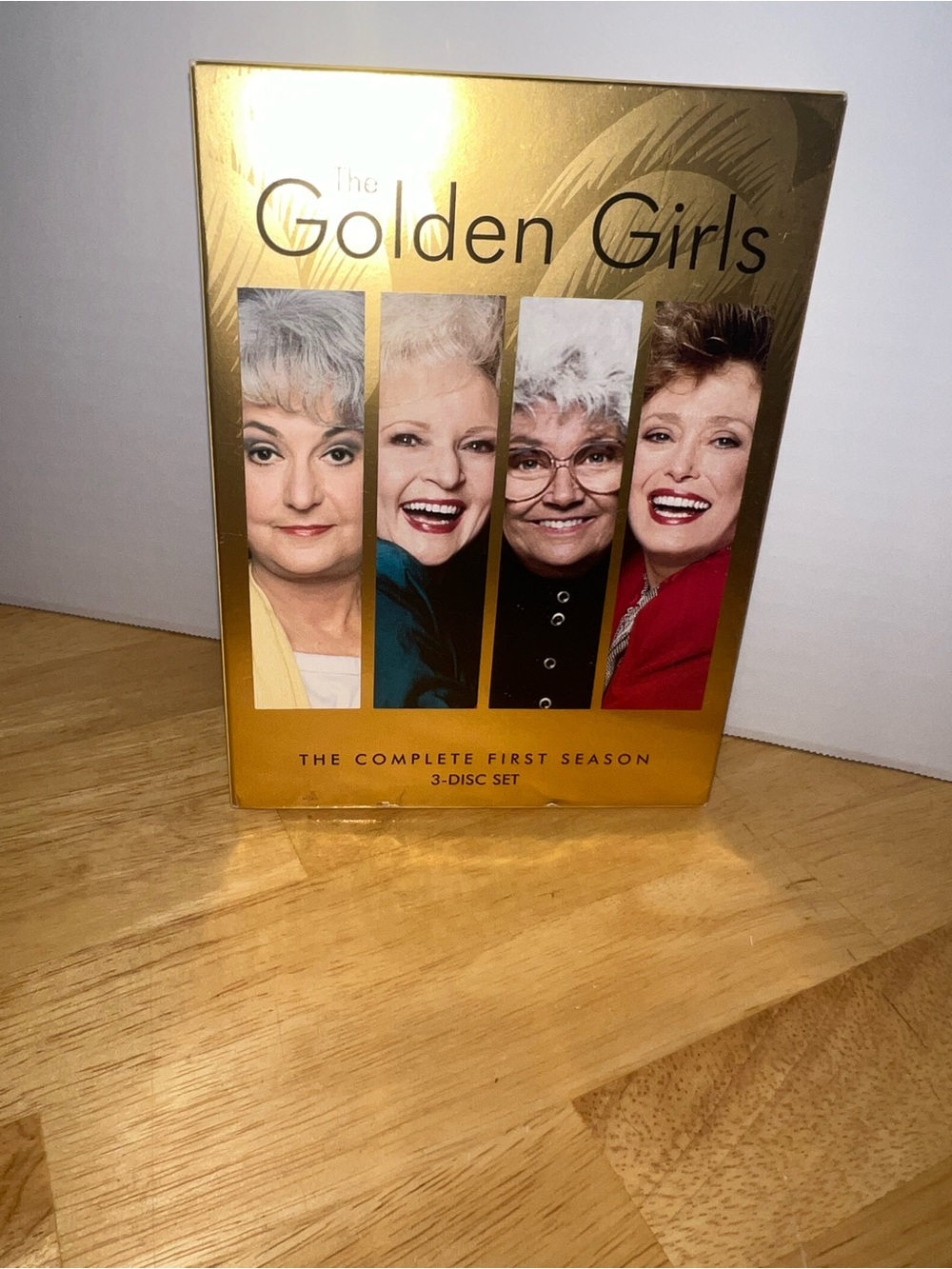 The Golden Girls - The Complete First Season (Gold Packaging)